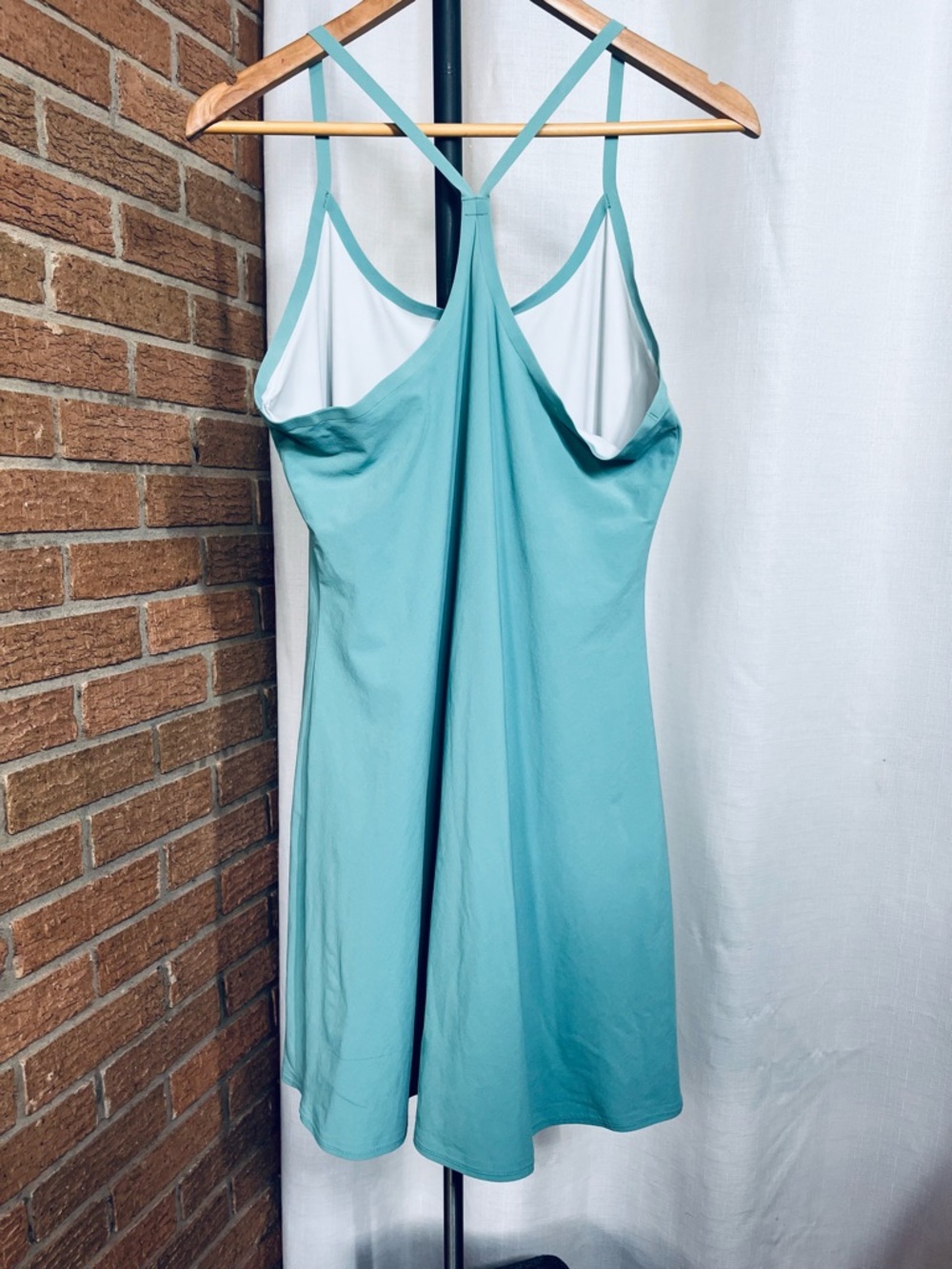 🇺🇸Outdoor Voices Exercise Dress Teal Built-In Shorts Strappy Back Active Dress L - Picture 2 of 6